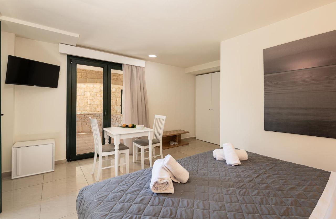 Elia Platanias Hotel Platanias  Exterior photo
