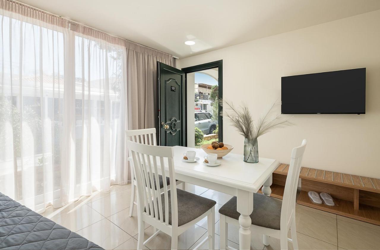 Elia Platanias Hotel Platanias  Exterior photo